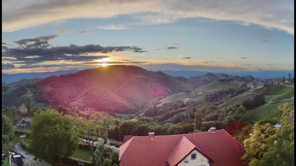 Отель Wohlmuth-Lueckl Китцекк-им-Заузаль Экстерьер фото